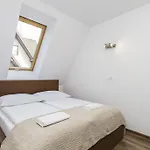 شقة Udanypobyt Na Tetmajera