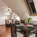 Udanypobyt Na Tetmajera