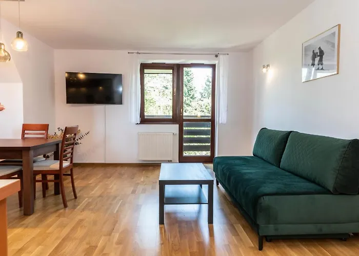 Udanypobyt Na Tetmajera