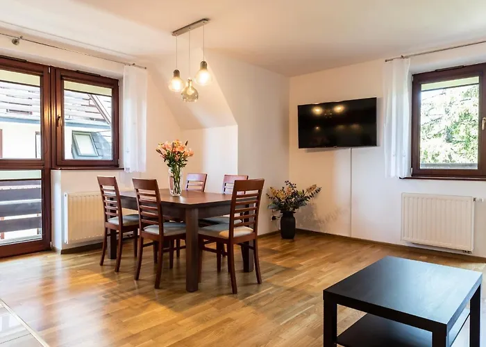 Udanypobyt Na Tetmajera * زاكوباني