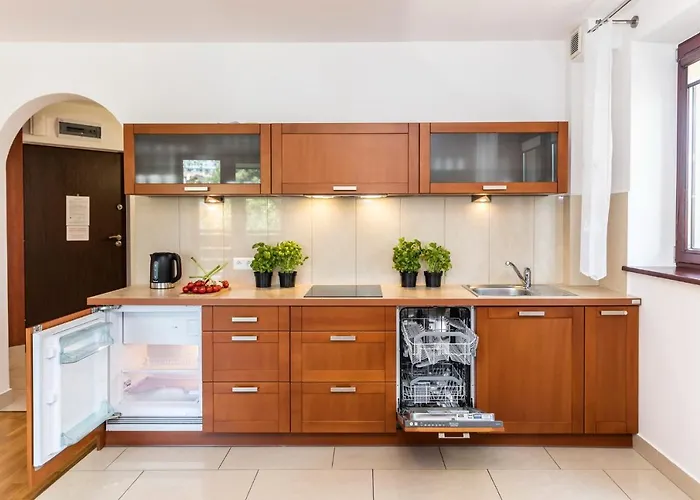 Udanypobyt Na Tetmajera زاكوباني