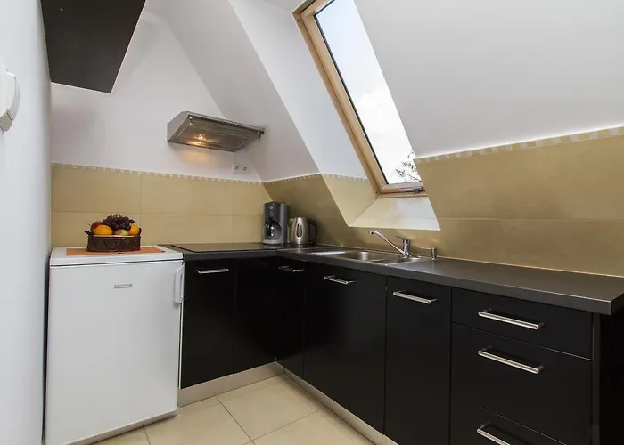 Udanypobyt Na Tetmajera